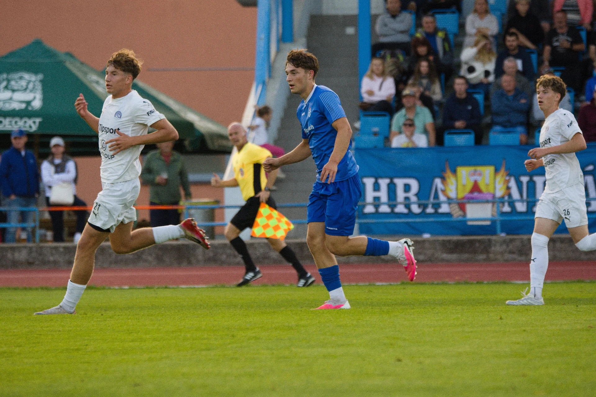 REMÍZA S LIGOVOU REZERVOU